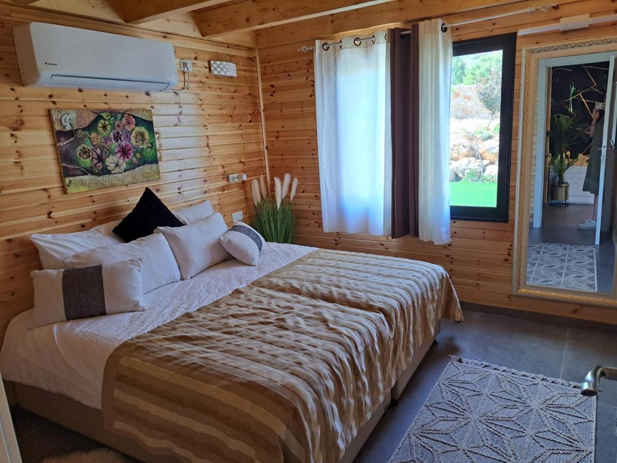 צימר בקתה מול הנוף Safed Exterior foto